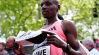 Keniyalı atletdən yeni dünya REKORDU - VİDEO