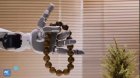 Çinlilərin yeni robot əli &ndash; VİDEO