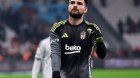 &ldquo;Beşiktaş&rdquo;ın qapıçısı komandanı tərk edir