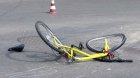 Velosiped sürən uşağı maşın vurdu