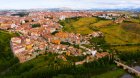 Bu kəndə köçənlərə ev və maaşlı iş VERİLİR