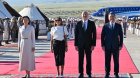 Prezident və xanımını &ldquo;Yaşa mənim xalqım&rdquo;la qarşıladılar - VİDEO