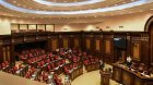 Ermənistan parlamentində müxalifət zalı tərk etdi - Spiker seçkisi sabaha qaldı