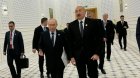 İlham Əliyev və Putin arasında tədbiröncəsi müzakirələr &ndash; FOTO