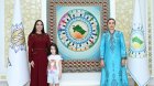 Leyla Əliyeva Arkadağ şəhərində Oğulcahan Atabayeva ilə görüşüb - FOTO