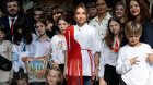 Alyona Əliyeva müharibədən zərər çəkmiş ukraynalı uşaqlarla BİR ARADA - FOTO