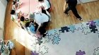 Autizmli uşağı döyən müəllim üzr istədi - VİDEO