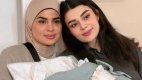 Fərqanə Qasımova qızı və ikinci nəvəsi ilə - FOTO