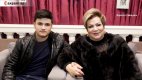 Afaq Bəşirqızı nəvəsini hərbi xidmətə yola saldı &ndash; FOTO
