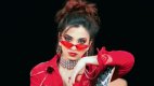 Azərbaycanlı müğənni küçədə döyüldü &ndash; FOTO