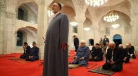 Niyə Ocaqnejat Şuşada Allahşükür Paşazadədən öndə duraraq namaz qılıb? - AÇIQLAMA