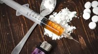 Bakıda ata qızının damarına heroin vurub öldürdü