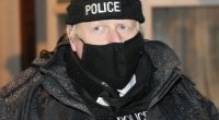Boris Conson polis forması geyindi - SƏBƏB - VİDEO