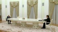 Putinin OVAL masası: İtaliyada hazırlanıb, uzunluğu 5 metrdir - FOTO