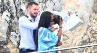 Naomi Kempbell qızı ilə ilk dəfə Fransada görüntüləndi - FOTO  