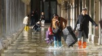 Venesiyanın məşhur San Marko meydanı su altında qaldı - FOTO