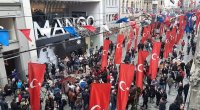 İstanbulda partlayış baş verən küçə Türkiyə bayraqlarına büründü – VİDEO