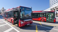 Bakıda 102 marşrut avtobusu GECİKİR