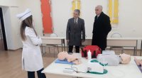 Türkiyə konsulu Gəncə Tibb kollecində oldu – FOTO 