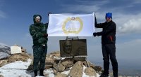 Məhkəmənin vəzifəli şəxsləri “Heydər zirvəsi”nə yürüş ediblər - FOTO