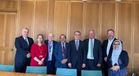 XİN başçısı Britaniya parlamentinin üzvlərini regionda baş verən yeni reallıqlar barədə məlumatlandırdı