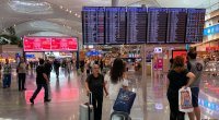 İstanbul-Bakı aviareysi ilə gələn şəxsin çamadanından görün nələr ÇIXDI - FOTO 