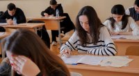 Bu gün 52 mindən çox şagird buraxılış imtahanı verdi