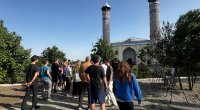Norveçli səyyahlar ermənilərin Ağdamda törətdiyi dağıntılara BAXDILAR - FOTO