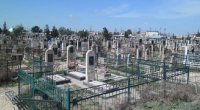 Bir neçə nəfəri bir qəbirdə dəfn etmək – İslamda buna İCAZƏ varmı? 