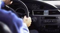 Məmurun kürəkəni sükan arxasında HƏYATINI İTİRDİ