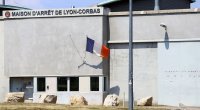 Fransada məhbus həbsxanadan çantada gizlənərək qaçıb
