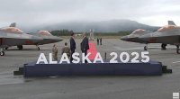 Alyaskada Putin üçün qırmızı xalça sərildi - VİDEO