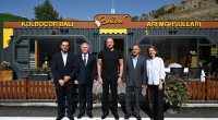 Prezident “Balland – Kəlbəcər balı, arı və arıçılıq məhsulları mağazası”nın açılışında - FOTO/VİDEO