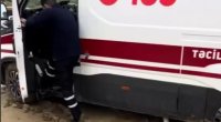 Çağırışa gedən təcili yardım maşını palçığa batdı - Video