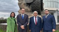 İsrail səfiri Albert Aqarunovun abidəsini ziyarət etdi – FOTO