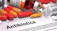 Kadr var, şərait yox? – Tibb müəssisələrində antibiotiklə bağlı qadağanın gerçək SƏBƏBİ
