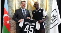 “Neftçi” Abubakarla müqavilə İMZALADI