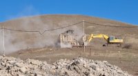 Laçının Qorçu qəsəbəsində söküntü işlərinə BAŞLANILDI – FOTO/VİDEO