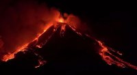 Dəhşətli vulkan yenidən OYANDI - VİDEO