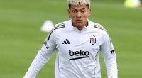 Kolumbiyali futbolçu “Beşiktaş”a QAYIDIR