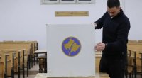 Kosovoda növbədənkənar parlament seçkilərində səsvermə keçirilir