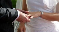 Qeyri-adi nikahlar: Azərbaycanda 59 yaşlı kişi 19 yaşlı qızla evləndi