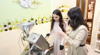 Leyla Əliyeva və Alena Əliyeva Gəncədə qadın sahibkarla səmimi söhbət etdi - FOTO