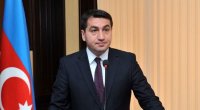 Hikmət Hacıyev: “Sülh Şurasında Azərbaycan və Ermənistan liderlərinin əl sıxmasının dərin simvolik mənası var”