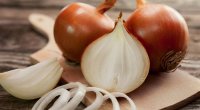Soğan yemək üçün bir neçə SƏBƏB
