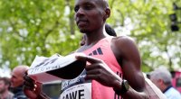 Keniyalı atletdən yeni dünya REKORDU - VİDEO