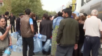 &ldquo;Dedi 2 günə gələcək, gəlmədi&rdquo; - 10 gündür suları yoxdur -VİDEO