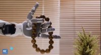 Çinlilərin yeni robot əli &ndash; VİDEO