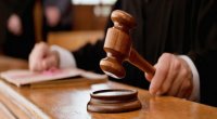 Təqaüdçü valideynlər 45 yaşlı oğullarını boğaraq öldürdülər