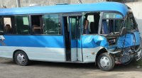 Sərnişin avtobusu &ldquo;Range Rover&rdquo;lə toqquşdu: yaralılar var - FOTO